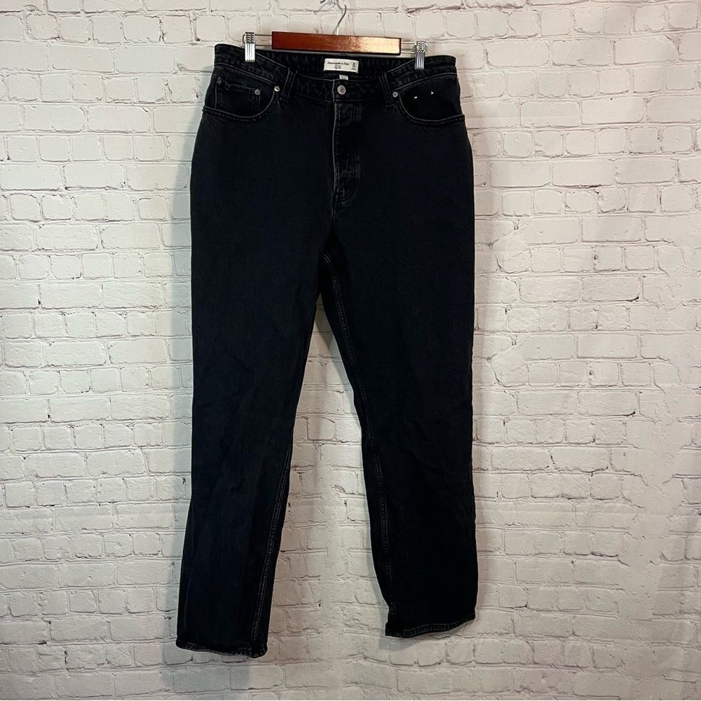 Abercrombie & Fitch The Dad High Rise Curve Love size 32 Black Button Fly